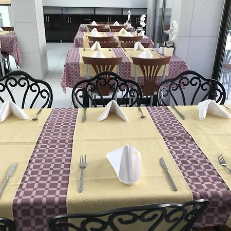 Hotell Kahraman Side